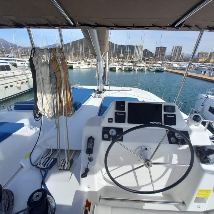 Niña | Dufour Catamaran 48 photo 3