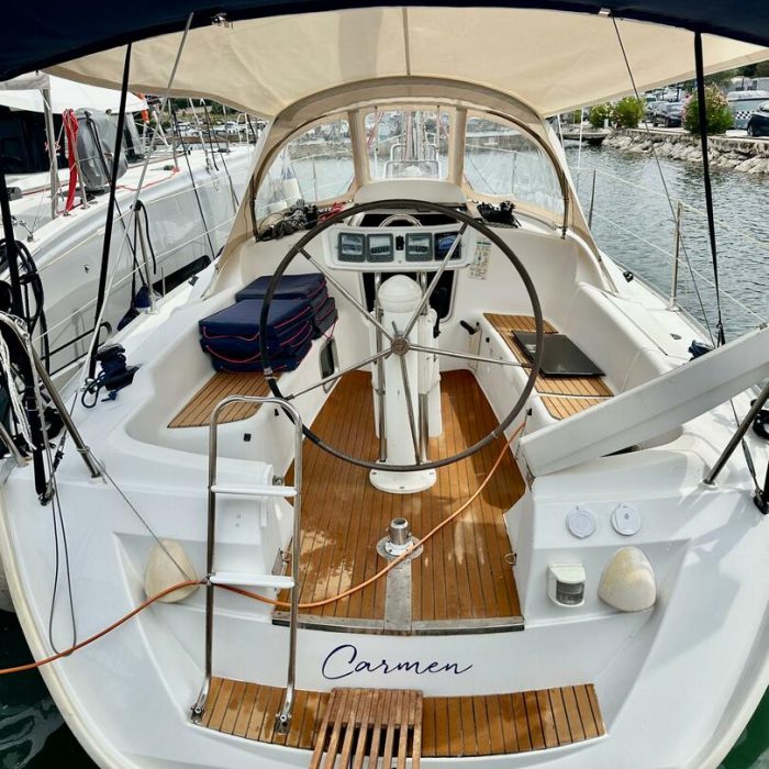Carmen | Sun Odyssey 32i photo 5
