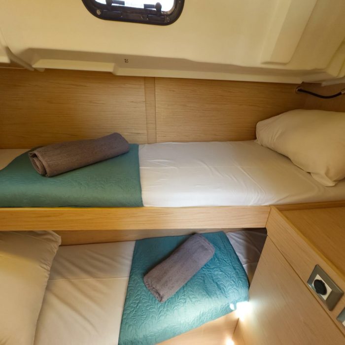 Sail Away (Refit 2025 - A/C - Electric Heads) | Oceanis 46.1 photo 16