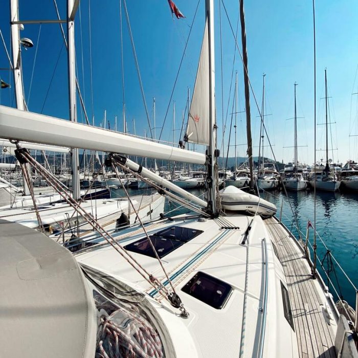 Spark 1 | Bavaria Cruiser 40 photo 2