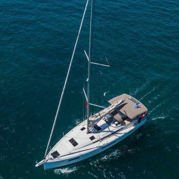 Ocean Song | Sun Odyssey 440 photo 3