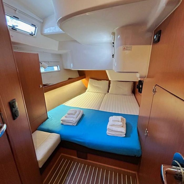 Leonidas V | Bavaria Cruiser 51 photo 14