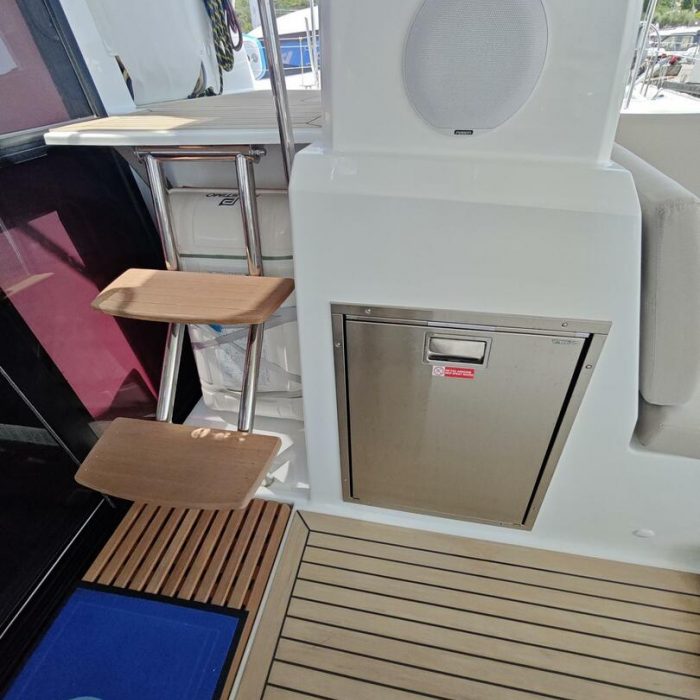 Caramita | Fountaine Pajot Elba 45 photo 23