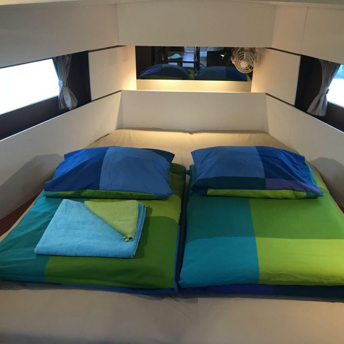 Baby Dory | Oceanis 38.1 photo 4