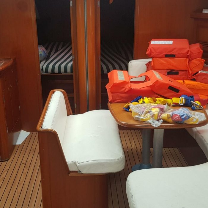 Senza Pensieri | Oceanis 473 photo 3