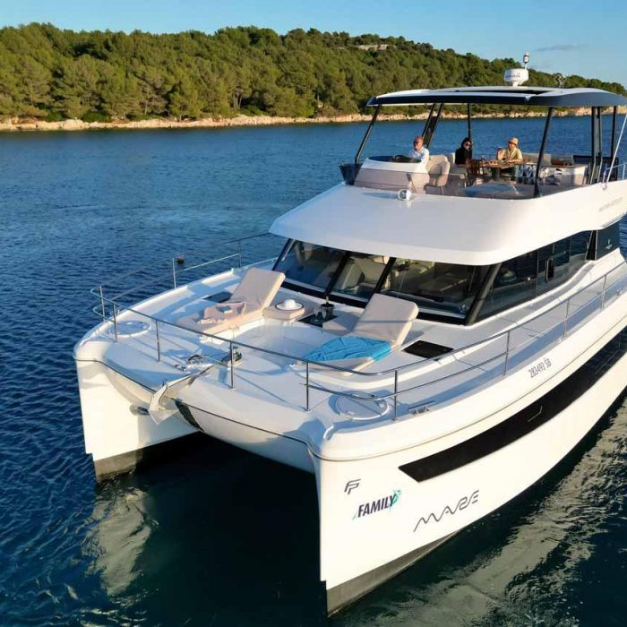 Family 2.0 | Fountaine Pajot MY6 photo 4