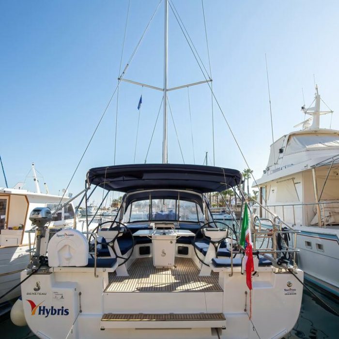 Hybris - Standard Line | Oceanis 51.1 photo 6