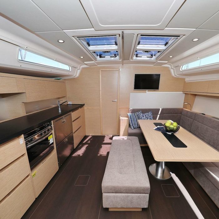 Charlabelle - OW | Hanse 508 photo 9