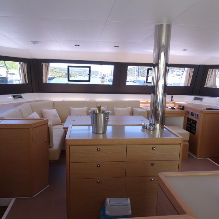 Sonia | Dufour Catamaran 48 photo 8