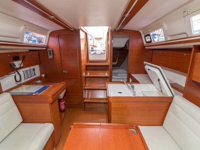 PIPPI (new engine 2024.) | Dufour 335 Grand Large photo 6