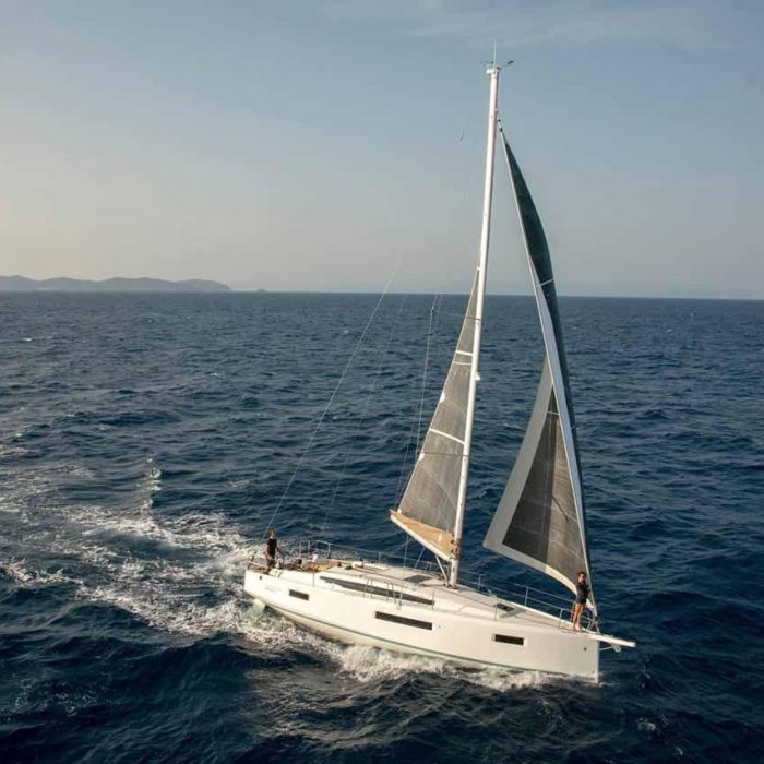 Turing Machine | Sun Odyssey 410 - 3 cab. photo 4