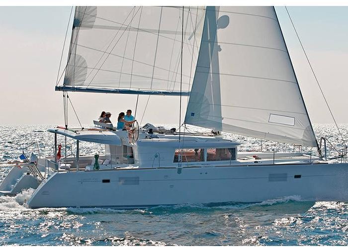 Fortuna | Lagoon 450 photo 1
