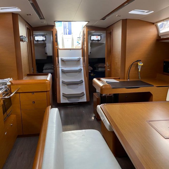 Alboran Pacharan (Majorca) | Sun Odyssey 519 photo 12