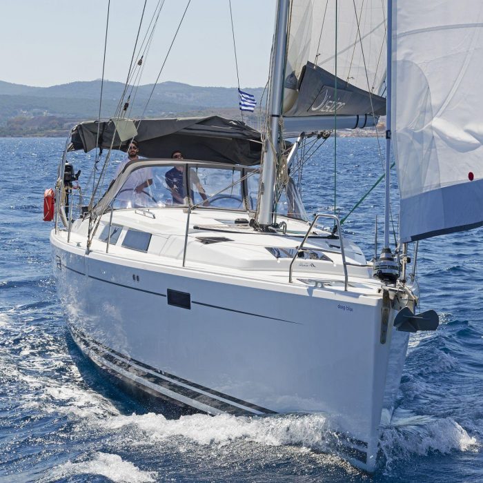 Deep Blue | Hanse 415 photo 8