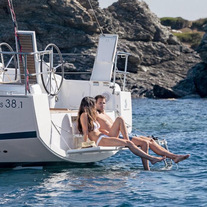 Nirvana | Oceanis 38.1 photo 1