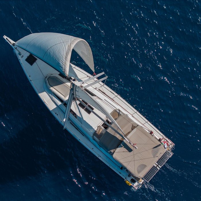Elettra - Water maker, Solar Panel | Oceanis 51.1 photo 8