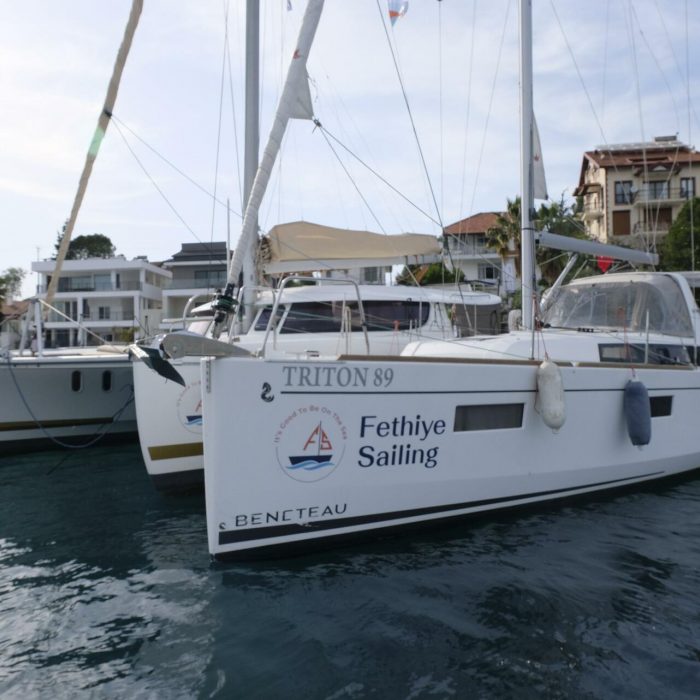 TRITON 89 | Oceanis 38.1 photo 30
