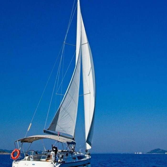 MH 60 | Bavaria Cruiser 41 photo 5