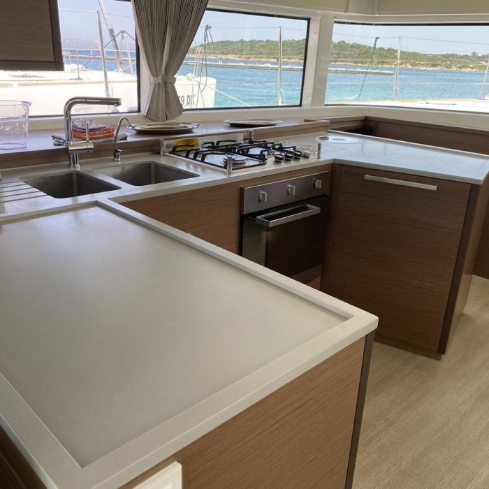 Naka - PREMIUM LINE | Lagoon 52F photo 12