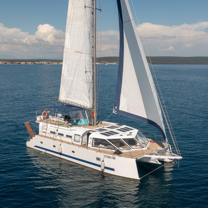UPWIND 50 | Catamaran photo 1