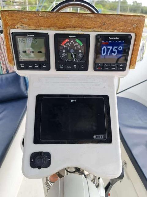 No regrets | Oceanis Clipper 323 photo 8