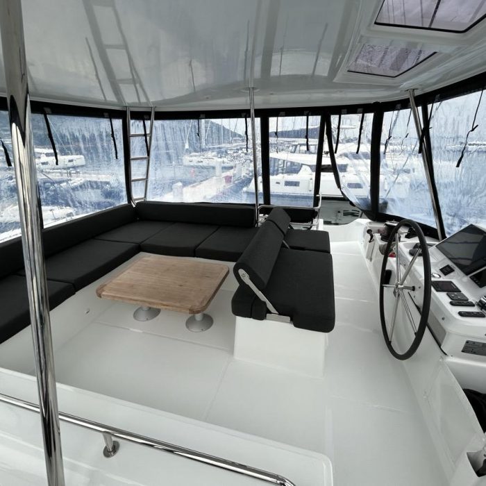 Sea Charme | Lagoon 51 photo 6