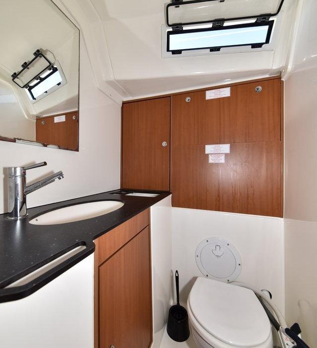Controvento | Bavaria Cruiser 45 photo 30