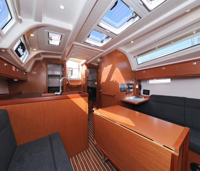 Lupe | Bavaria Cruiser 37 photo 29
