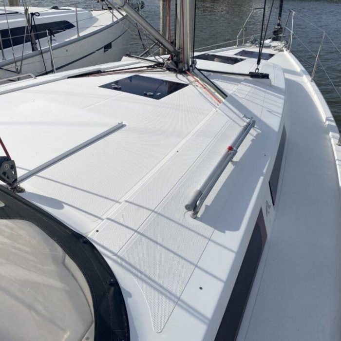 Kon-Tiki | Hanse 385 photo 1