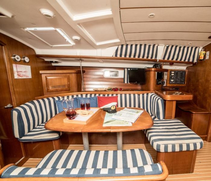 Vori | Oceanis 473 photo 12