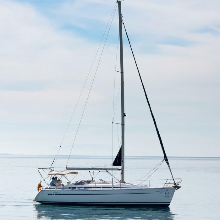 Konstantinos | Bavaria 36 photo 2