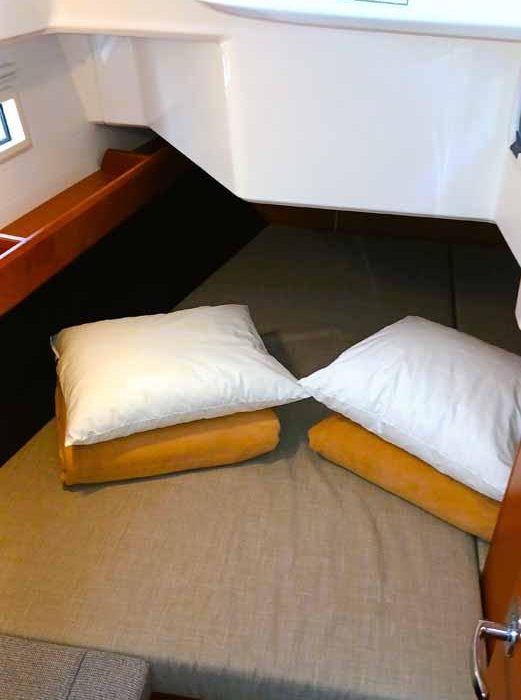 Xenia | Bavaria Cruiser 37 photo 14