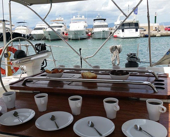Maximum | Bavaria Cruiser 56 photo 4