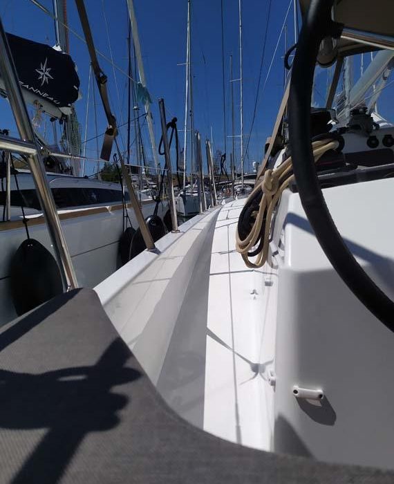 Bright Elli | Sun Odyssey 380 - 3 cab. photo 6