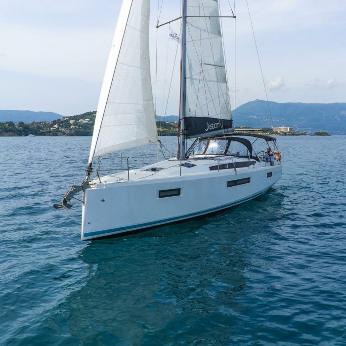 Sea Whisper | Sun Odyssey 410 photo 1