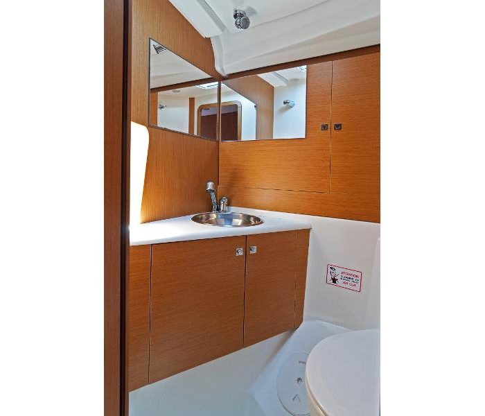 Aqua Kiss | Sun Odyssey 509 photo 12