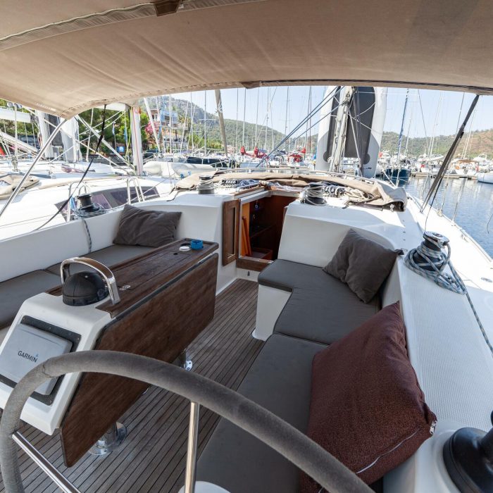 Sail Vega | Bavaria Cruiser 46 photo 3