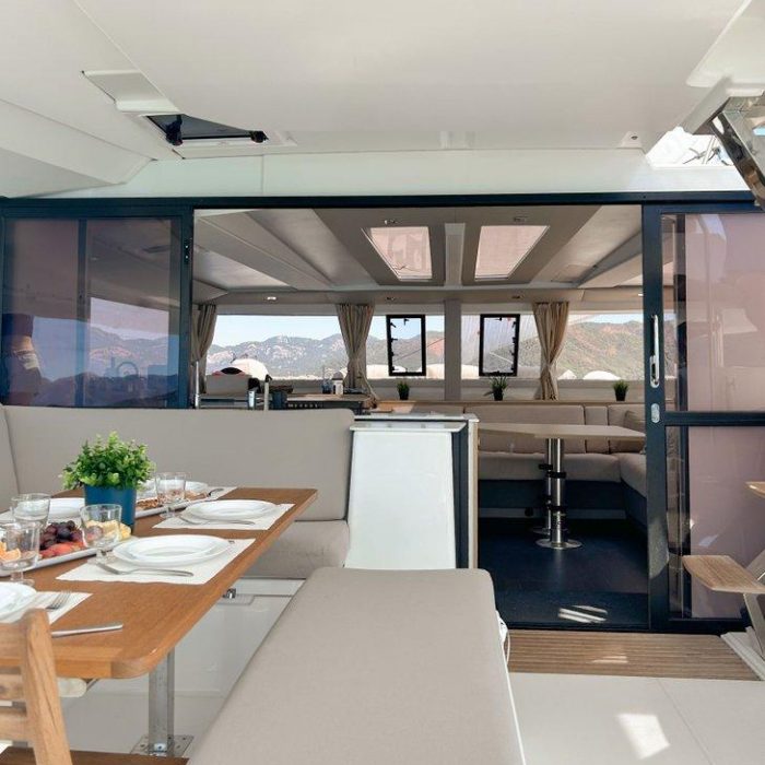 Angara | Fountaine Pajot Tanna 47 photo 13
