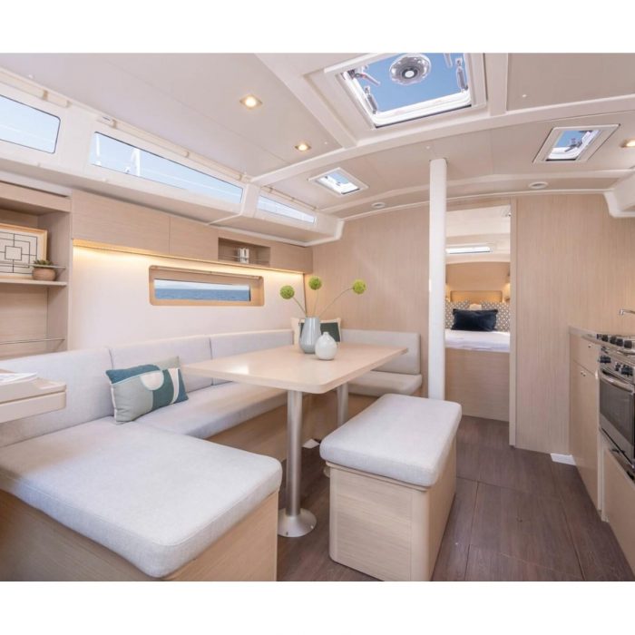 Silene - Comfort line | Oceanis 37.1 photo 3