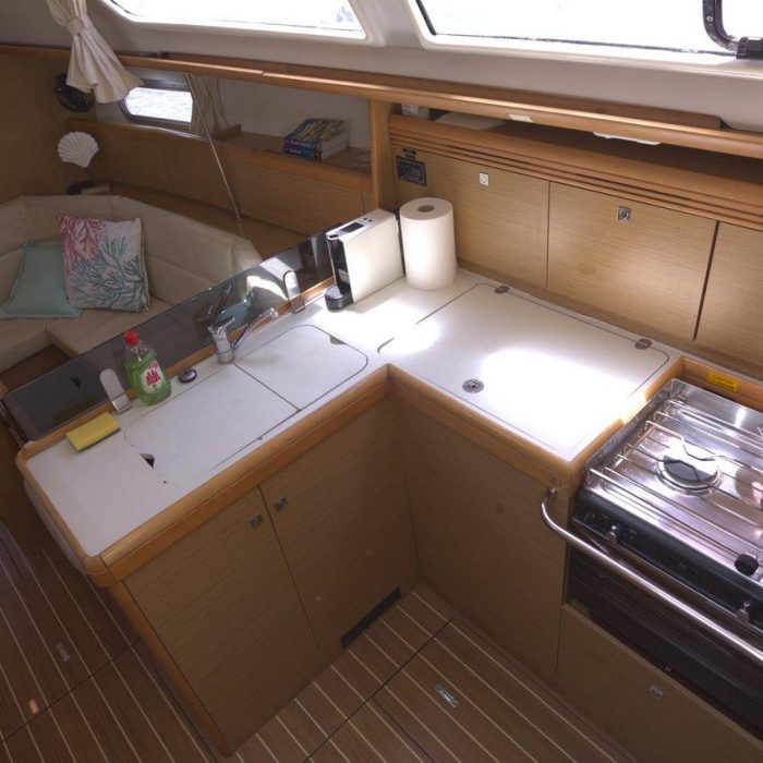 Candy | Sun Odyssey 36i photo 13