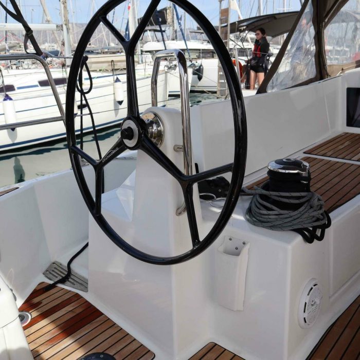 Diamond | Sun Odyssey 440 photo 7 Diamond | Sun Odyssey 440 photo 7