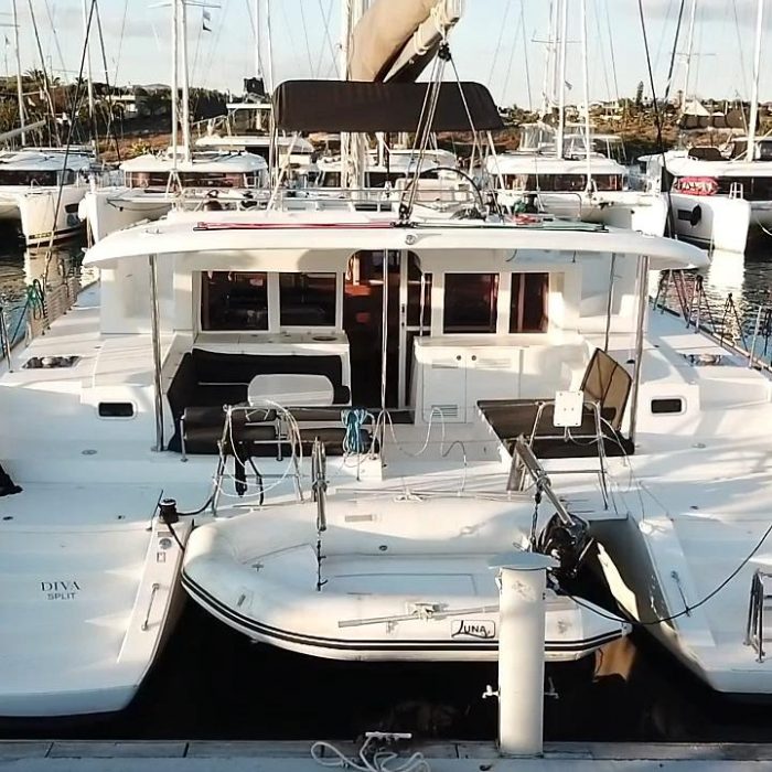 Diva | Lagoon 450 Fly photo 20