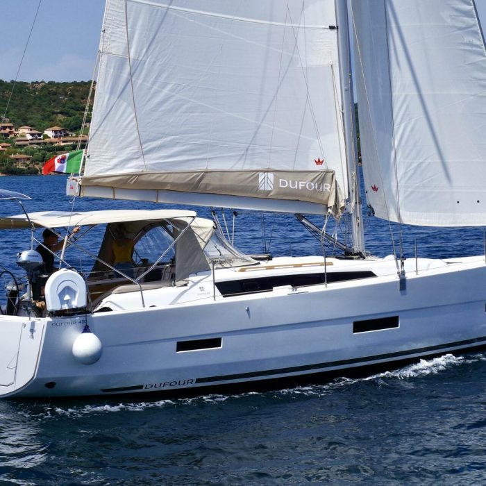 Noah - Water maker, Solar Panel | Dufour 430 photo 1