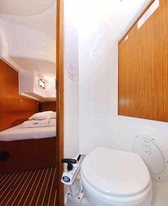 Viribus Unitis | Bavaria Cruiser 46 photo 20
