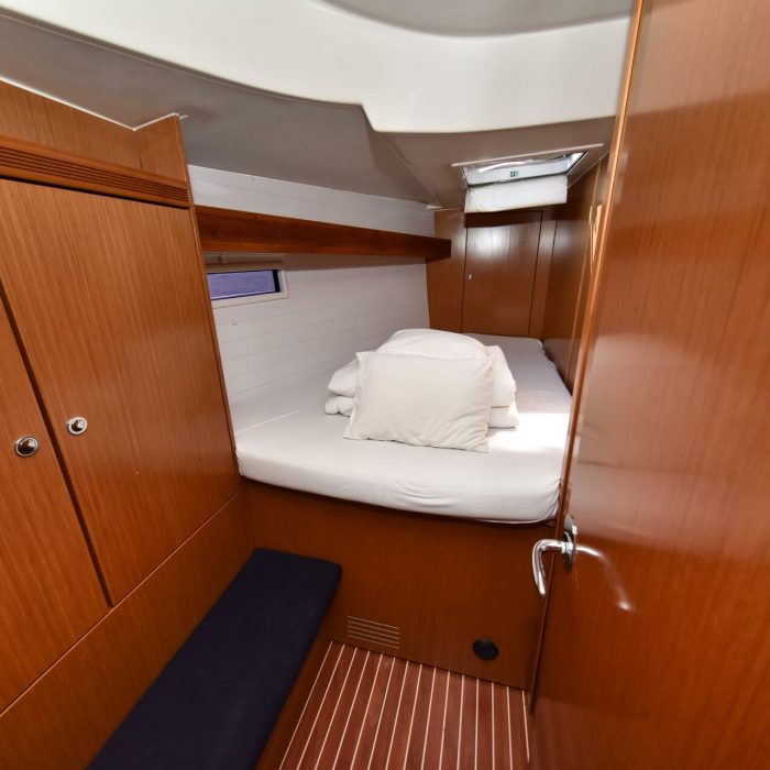 Controvento | Bavaria Cruiser 45 photo 29
