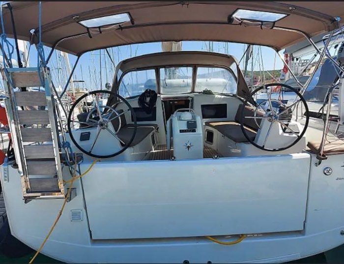 Evelina | Sun Odyssey 410 photo 3