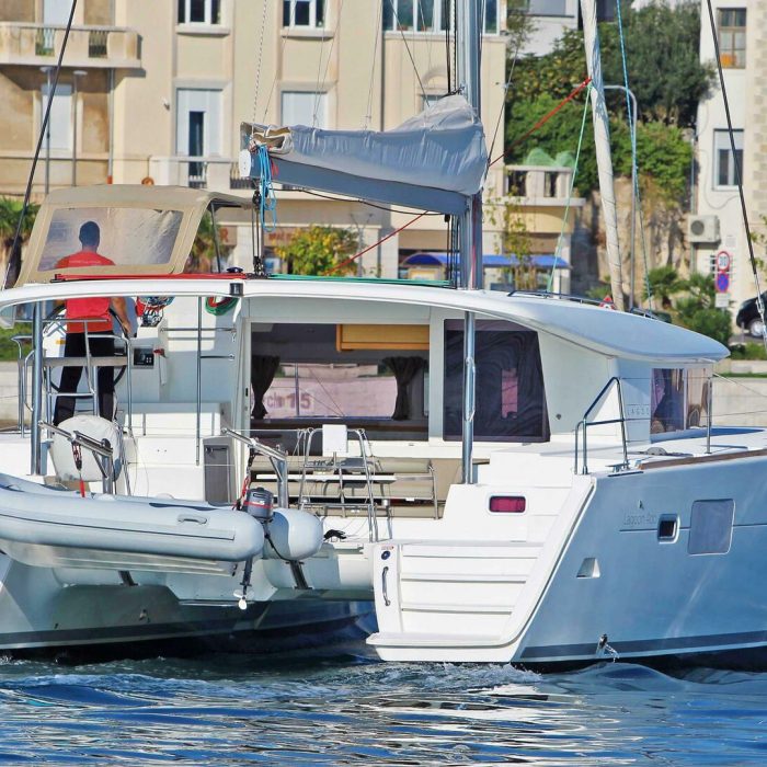 Jazz Point | Lagoon 400 photo 15