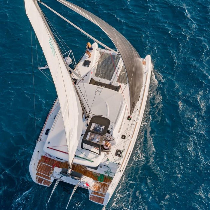 Fratelli | Lagoon 40 photo 1