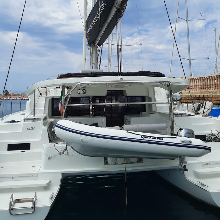 Alba | Lagoon 46 photo 1