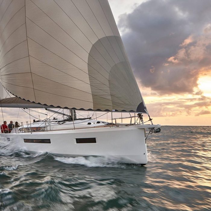 Alboran Vino Blanco | Sun Odyssey 490 photo 2 Alboran Vino Blanco | Sun Odyssey 490 photo 2